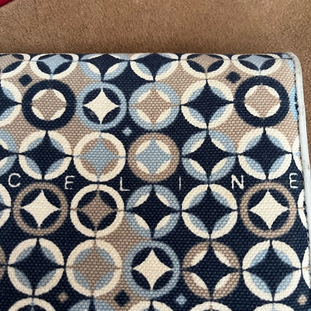 Celine Geometric Patterned Wallet - Picture 3 of 14